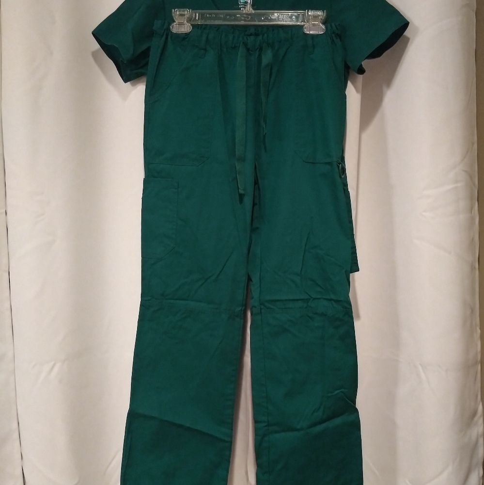 Adar Scrub Set Hunter Green - Picture 2 of 12